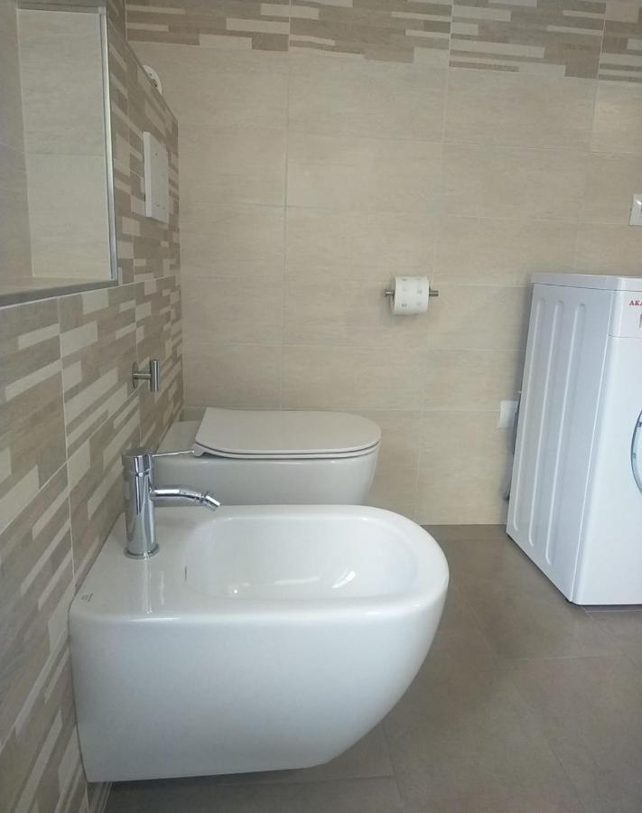 Casa Brumana Тірано Екстер'єр фото